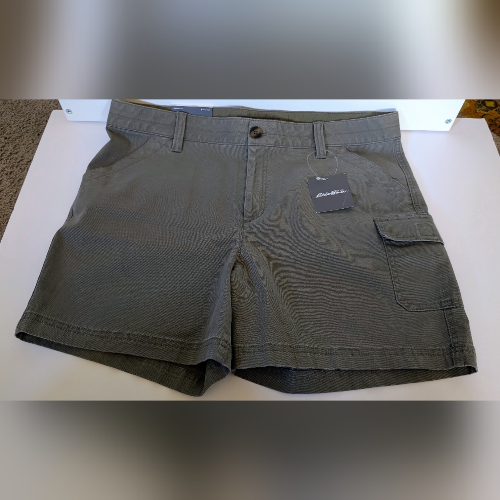 NWT Eddie Bauer Women's Utility Shorts - Size 14 Regular